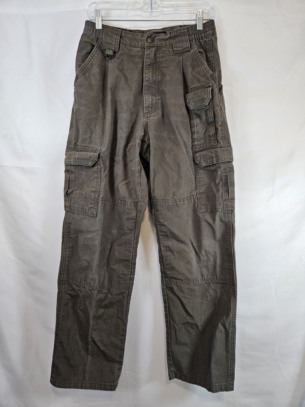 5.11 Tactical men's Straight Leg Cargo Pants in Olive 7 Pocket Utility